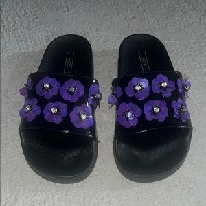 Purple Floral Black Sandals Size 7